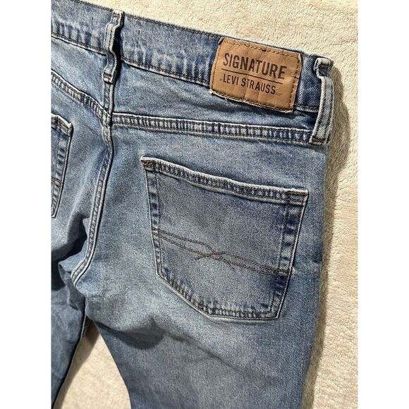 Signature Levi Strauss Mens Size 34x32 Slim Blue Denim Straight Stretch - Picture 9 of 16